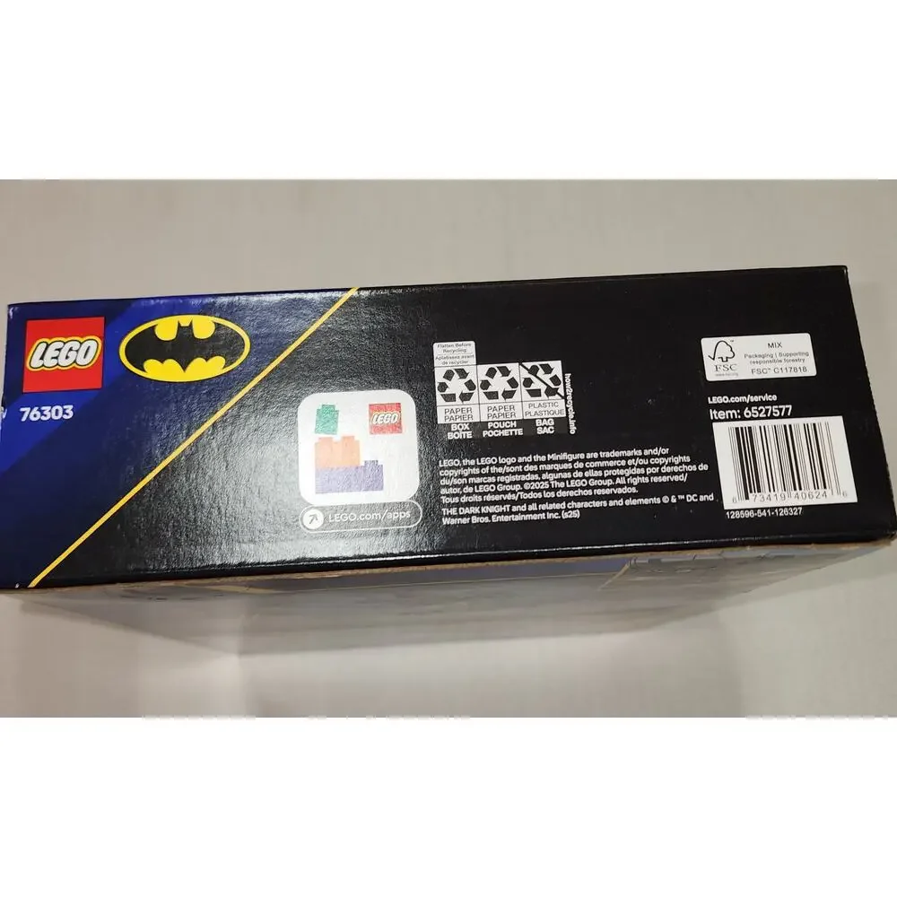 Lego Batman tumbler vs Two-face and Joker chase 429 pieces